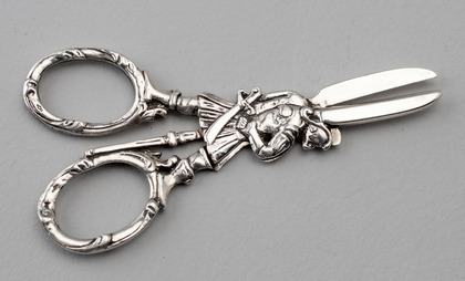 Antique Dutch Silver Figural Grape Shears - Zilveren Druivenschaartje, Schoonhoven, Middelstum